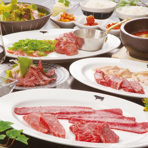 Our most popular!! ◆ 2 hours all-you-can-drink included ◆ [Hakata Keishu course] with beef tongue and hormones 5,500 yen (tax included)