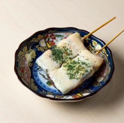 サーモン　炙りチーズ串