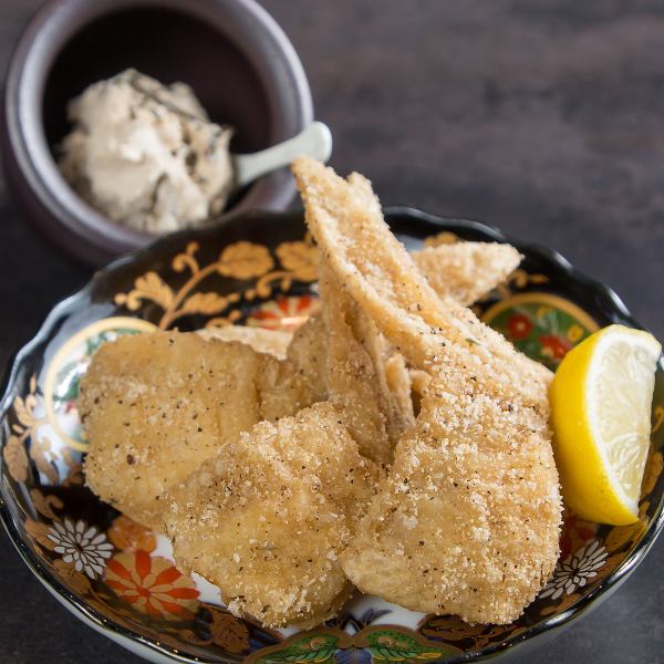 【どの年代の方にも好評◎手羽先からあげ】お食事としてはもちろん、お酒のお供にもぴったりです！