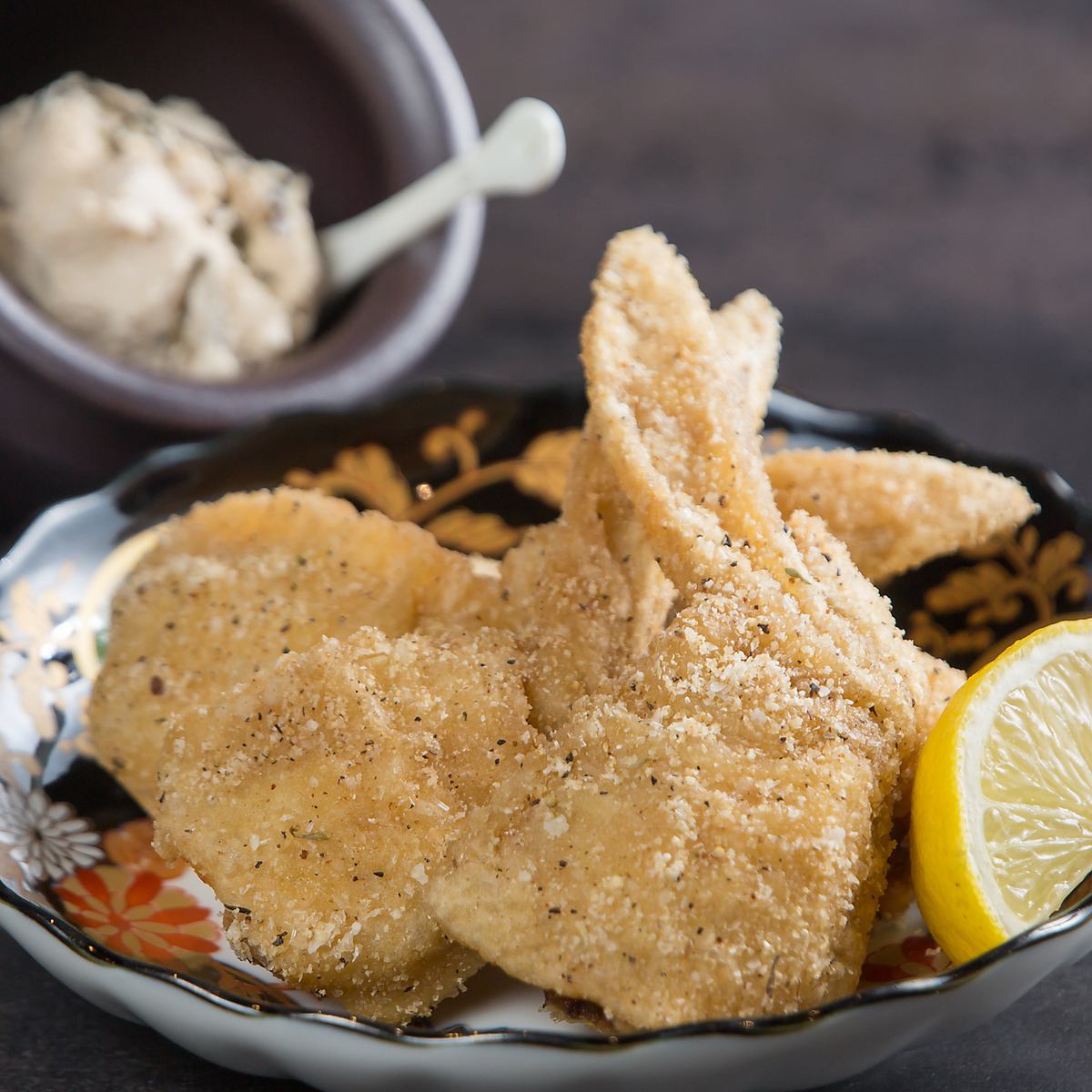 みかん鶏をメインに使った鶏焼肉をお愉しみいただけます！