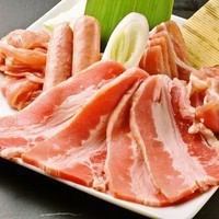 ランチ限定食べ放題コース！全70品定番の焼肉&ビュッフェも食べ放題　100分制