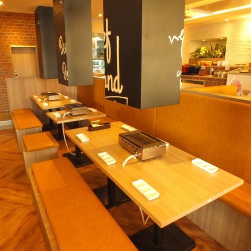 Banquets can accommodate up to 120 people.