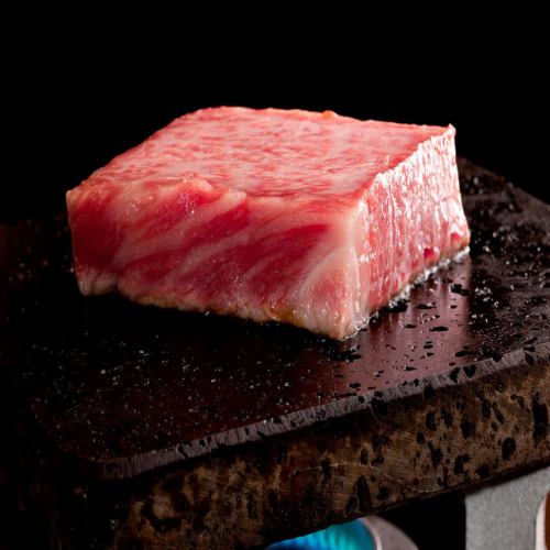 溶岩焼きでじっくりと…
