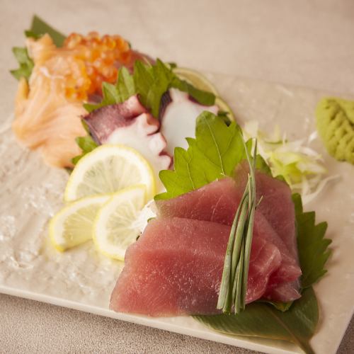 Assorted Sashimi (Three Types)