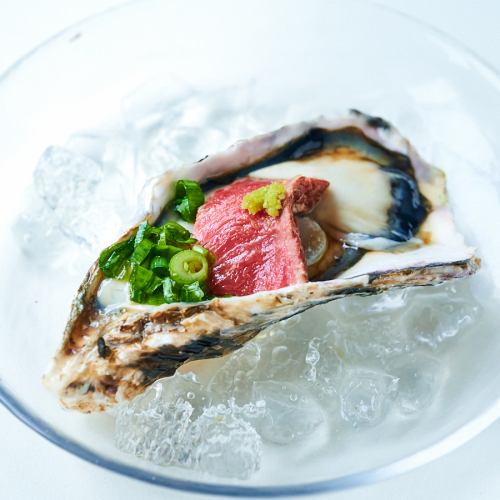 Roast beef and wasabi oyster cocktail