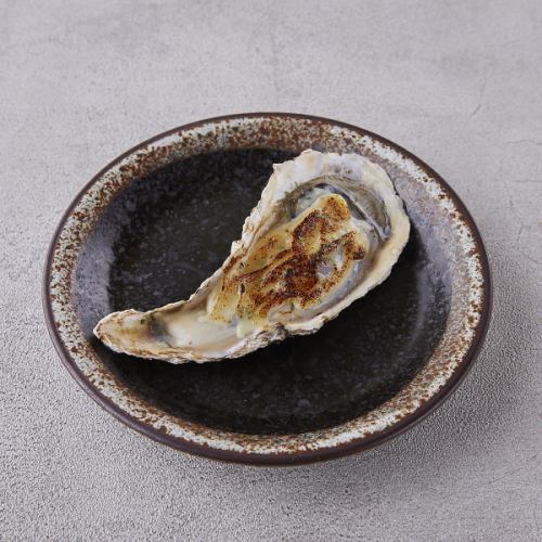 Oysters grilled in saikyo sauce