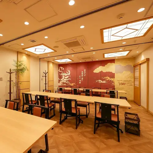 <p>「かに料理」と旬の味覚を堪能できる贅沢なプランをご用意しました。歓送迎会、ご接待、女子会やご友人との集まりなど、人数や目的に合わせてご利用ください。</p>