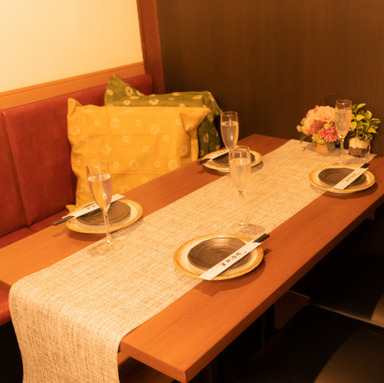 個室、お座敷、掘りごたつ等でゆったりお食事できます☆
