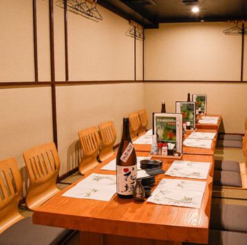 個室、お座敷、掘りごたつ等でゆったりお食事できます☆