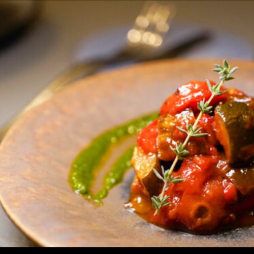 本場、南仏の味！夏野菜たっぷり本格ラタトゥイユ