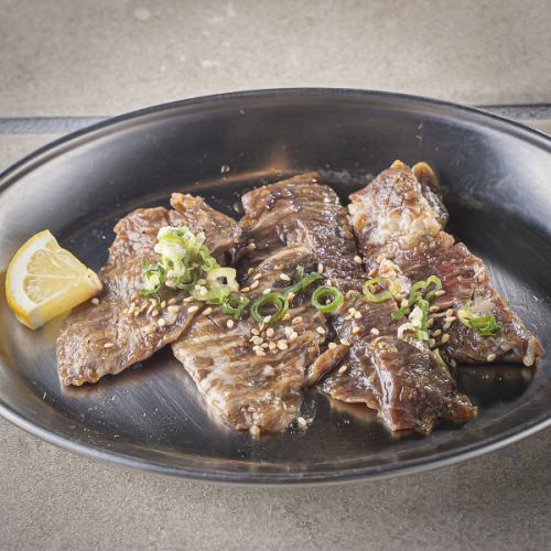 名物韓牛（ハヌ）アムソカルビ