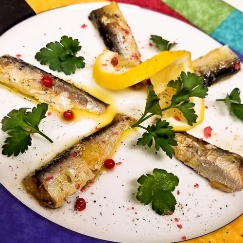 Marinated oil sardines