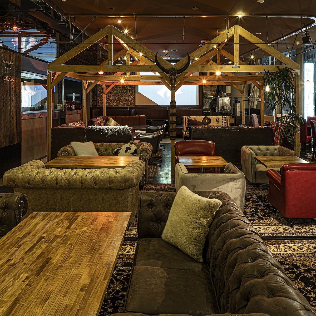 木の温かみ、遊牧移民のネイティブカラーとアンティーク