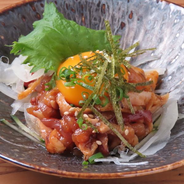 種鶏地鶏のユッケ