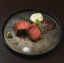 黒毛和牛ランプステーキ (100g)