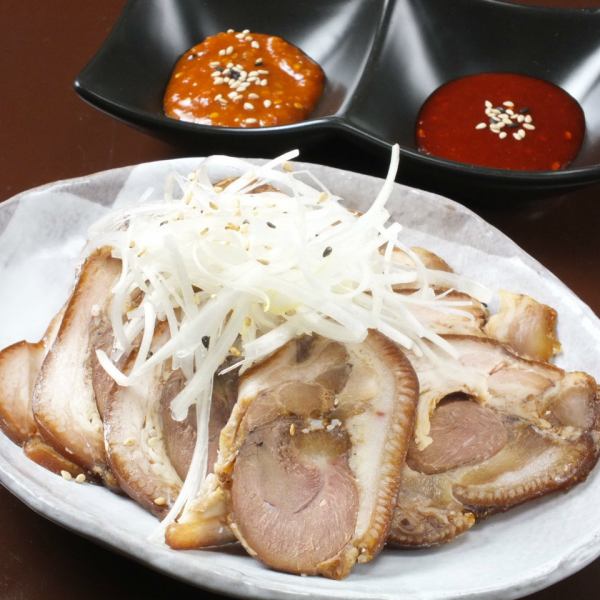 One dish is also special! Pork leg
