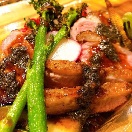 Seto red chicken thigh charcoal grilled ~ with seasonal vegetables