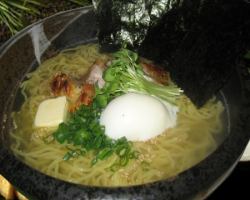 酉そば（塩ラーメン）　自家製鶏スープ使用　(限定品)