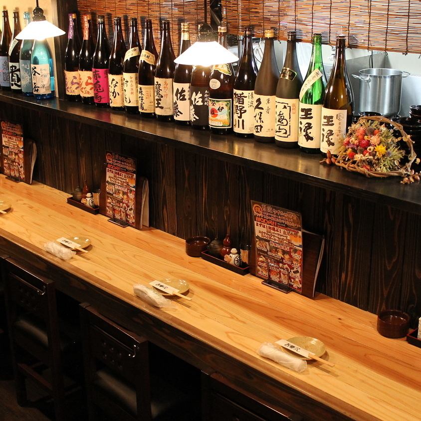 古民家造りの外観と店内！大人の落ち着いた雰囲気のお店です。