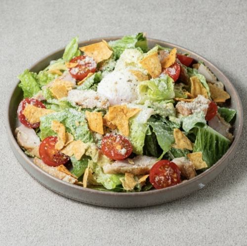 スモークチキンのメキシカンシーザーサラダ