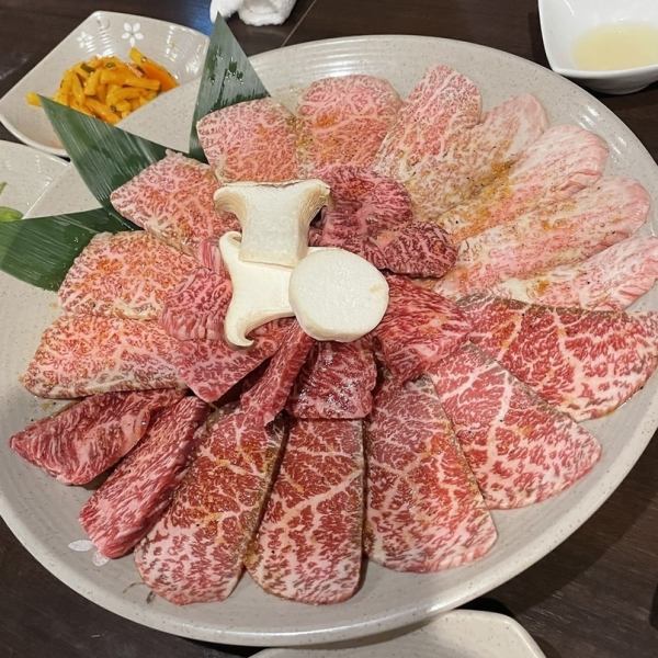 地元密着人気店。コスパ抜群◎量、質ともに自信あり!2H飲み放題付きコース!忘年会・新年会・歓送迎会で!