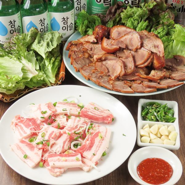 当店名物 七輪サムギョプサル。炭焼きの違いを堪能あれ。韓国家庭料理を焼肉・お鍋・一品料理から★