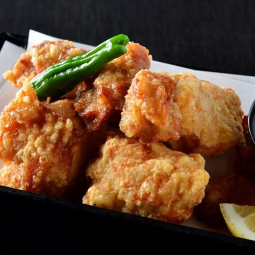 Famous fried chicken made with homemade sauce