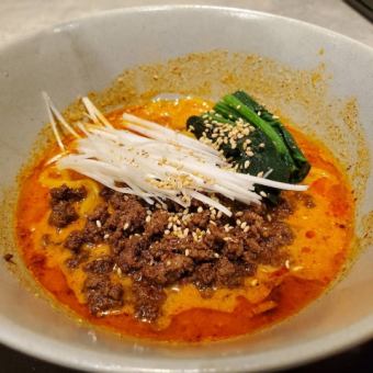 [All-you-can-drink included] Sichuan-style original spicy course featuring Sichuan mapo tofu and Sichuan tantan noodles, 4,000 yen (tax included)