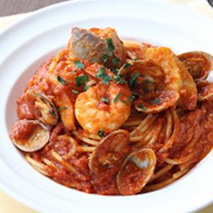 Pescatore with plenty of seafood