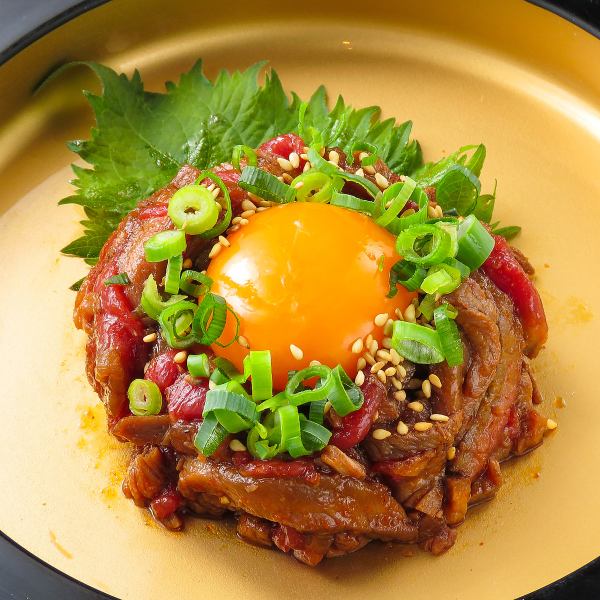 大人気！！新鮮！！合法牛ユッケ