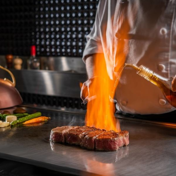 The chef will perform his brilliant handiwork at the counter in front of you.Please relax and enjoy the live experience that only Teppanyaki can provide.[Kagoshima / Horse Shooting Range / Kamoike / Teppanyaki / Meat / Black Beef / Black Pork / Japanese Black Beef / Steak / Date / Anniversary / Entertainment]