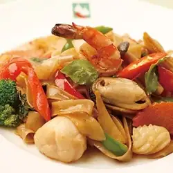 香辣海鲜炒虾面