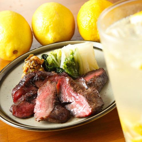 A specialty salt lemon sour that goes well with beef tongue !!!