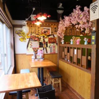 [2-person table seating on the second floor by the window] If you are looking for a year-end or New Year's party, a welcoming or farewell party, or any other type of banquet in Jiyugaoka, come to Iroha Jiyugaoka, a beef tongue specialty izakaya. We also offer great value all-you-can-drink courses and limited-time events. Enjoy a delicacy that can only be tasted at a beef tongue specialty restaurant.