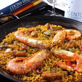 Alioli's famous "paella" that must be ordered