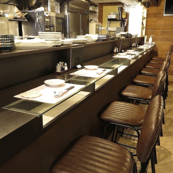 The counter seats have a calm atmosphere, so even one person can relax and enjoy a meal and a drink.It is also perfect for use on a date.It's about a 1-minute walk from the north exit of Fuda Station on the Keio Line, so it's easy to access! It's also within walking distance from Chofu Station.We also offer shochu and sake carefully selected by the owner!