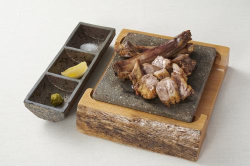 霧島豚スペアリブの炭火焼き