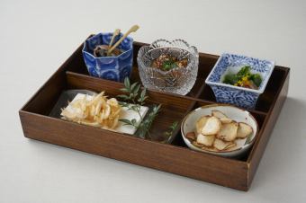 酒のあて５種盛り合わせ