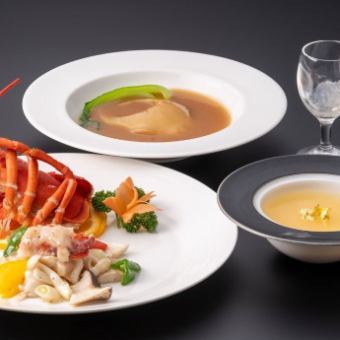 March 1st ~ [Excellent Course] A superb course using luxurious ingredients such as shark fin and Japanese black beef