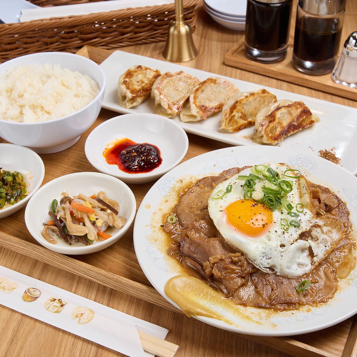 こだわりの絶品餃子を愉しむリーズナブルなランチセットをご用意