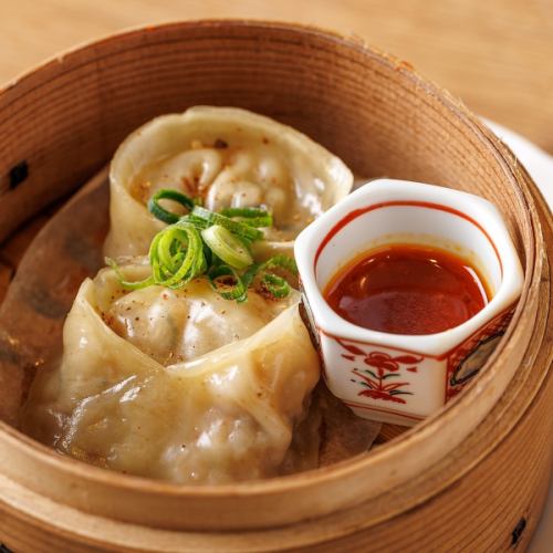 芝麻醤海老蒸餃子【辛】