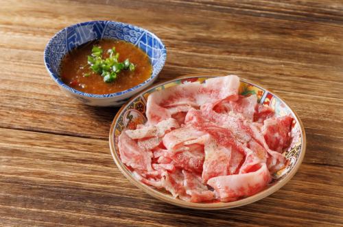 Grilled shabu-shabu kalbi with grated daikon radish and ponzu sauce