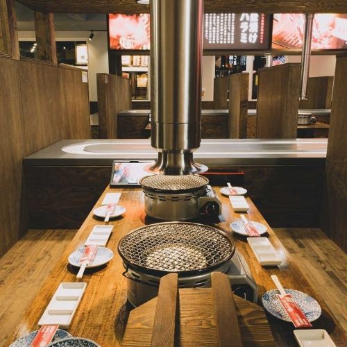 宴会や二次会にもお使いいただけるくつろぎ空間◆