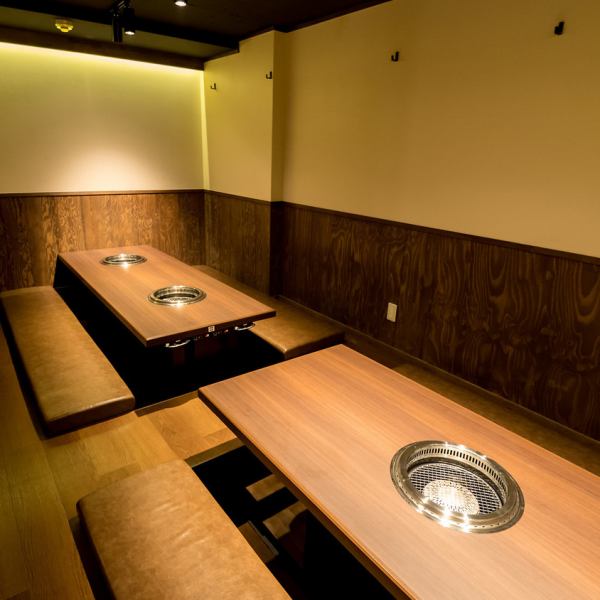 Completely private room that can accommodate up to 14 people.Please relax in your private space.