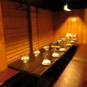 Fully private rooms can accommodate up to 30 people! Perfect for large parties such as company parties and alumni gatherings. Feel free to discuss the number of guests.