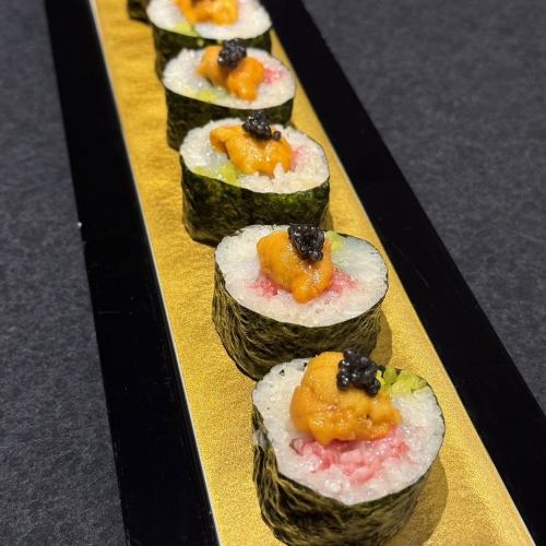 Omi beef/Matsusaka beef luxury sushi rolls