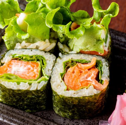 サーモンサラダ巻き