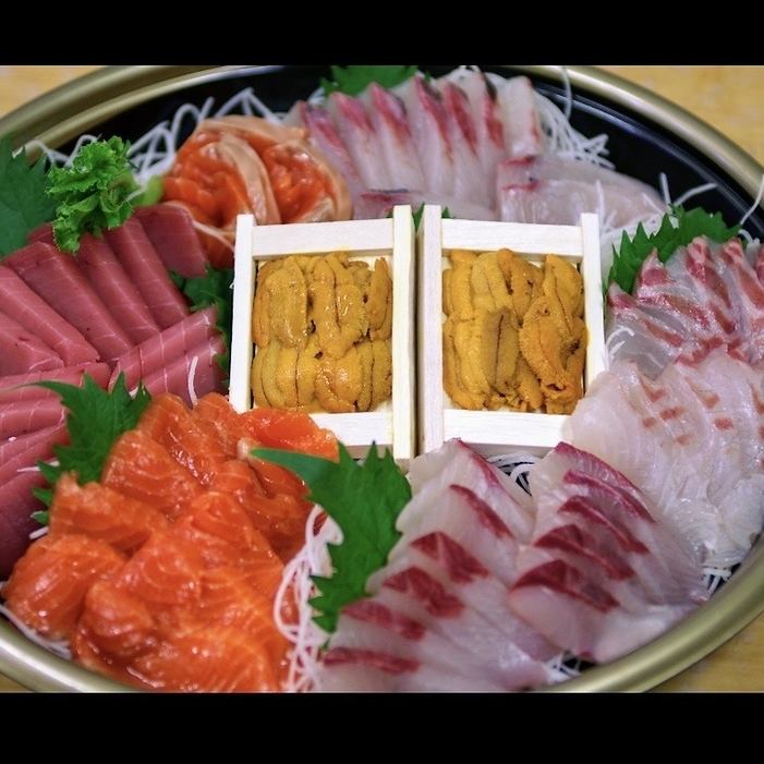 我们为鱼的新鲜感到自豪！您可以轻松享用宫崎海中捕获的海鲜♪每个季节的推荐菜肴◎