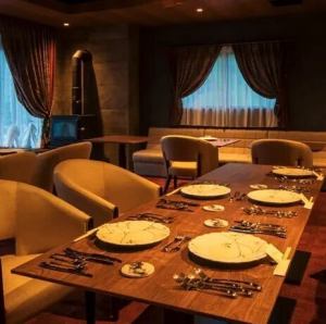 星降る阿蘇の夜に、心とろける至福のディナーを──地元の恵みと季節の彩りが織りなす、特別な美食体験。