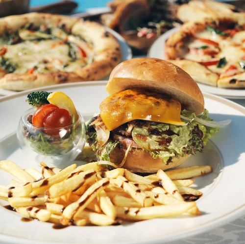 地元の食材をカジュアルに満喫できるアラカルトメニュー